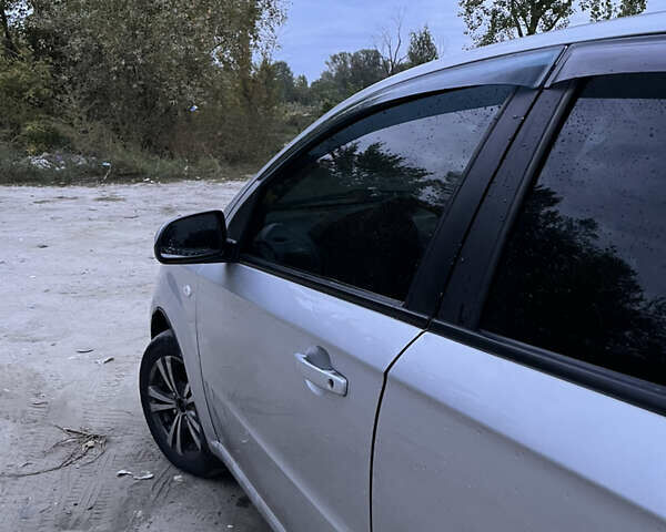 Серый Шевроле Авео, объемом двигателя 1.6 л и пробегом 350 тыс. км за 3600 $, фото 7 на Automoto.ua
