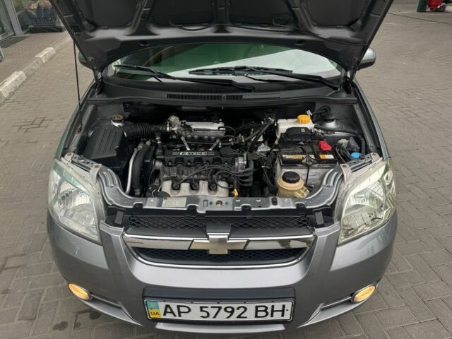 Серый Шевроле Авео, объемом двигателя 1.5 л и пробегом 154 тыс. км за 4800 $, фото 12 на Automoto.ua