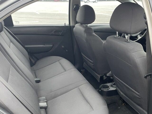 Серый Шевроле Авео, объемом двигателя 1.5 л и пробегом 204 тыс. км за 2800 $, фото 8 на Automoto.ua