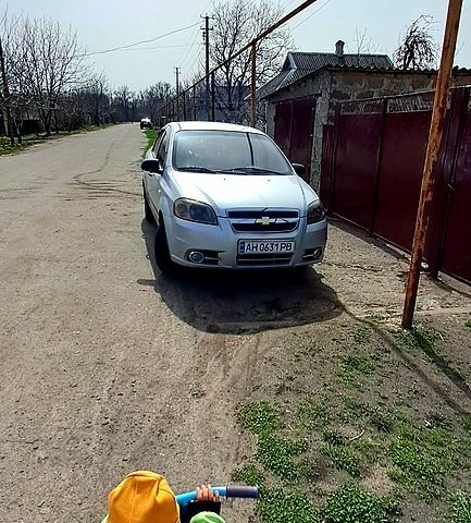 Сірий Шевроле Авео, об'ємом двигуна 1.5 л та пробігом 150 тис. км за 4000 $, фото 3 на Automoto.ua