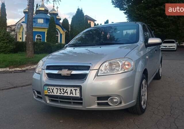 Серый Шевроле Авео, объемом двигателя 0 л и пробегом 198 тыс. км за 3750 $, фото 1 на Automoto.ua