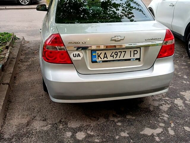 Серый Шевроле Авео, объемом двигателя 1.6 л и пробегом 310 тыс. км за 3300 $, фото 1 на Automoto.ua
