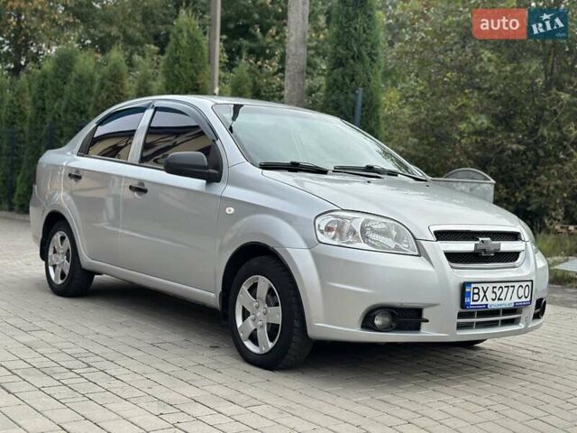 Серый Шевроле Авео, объемом двигателя 1.5 л и пробегом 193 тыс. км за 3450 $, фото 10 на Automoto.ua