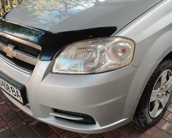 Серый Шевроле Авео, объемом двигателя 1.5 л и пробегом 154 тыс. км за 5800 $, фото 6 на Automoto.ua