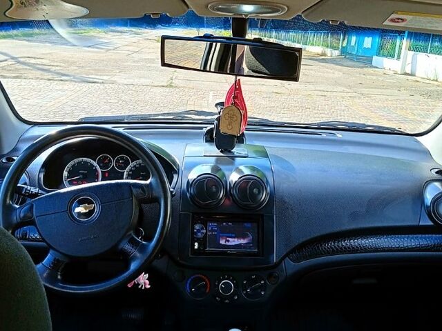 Сірий Шевроле Авео, об'ємом двигуна 1.8 л та пробігом 180 тис. км за 4200 $, фото 3 на Automoto.ua