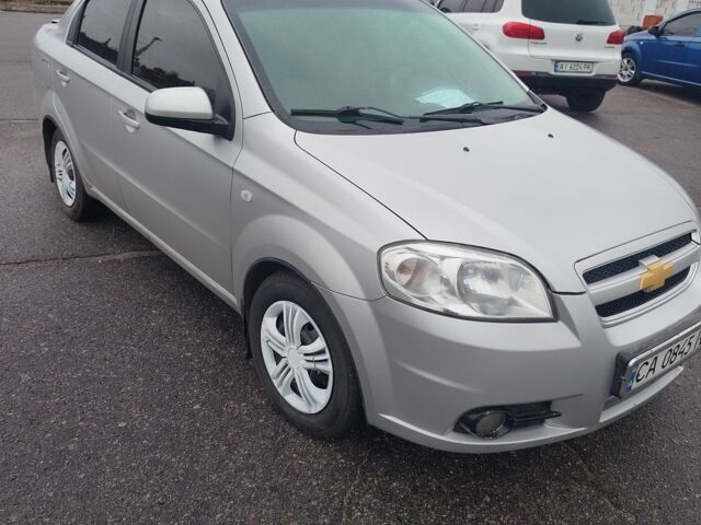 Серый Шевроле Авео, объемом двигателя 1.6 л и пробегом 160 тыс. км за 3950 $, фото 1 на Automoto.ua