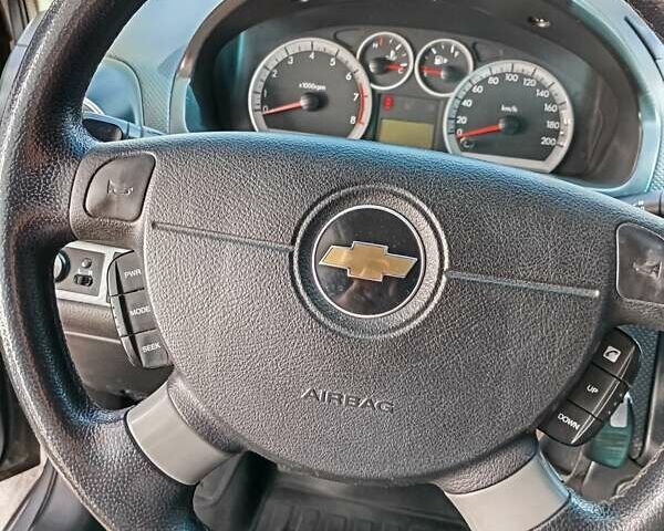Сірий Шевроле Авео, об'ємом двигуна 1.5 л та пробігом 210 тис. км за 4000 $, фото 16 на Automoto.ua