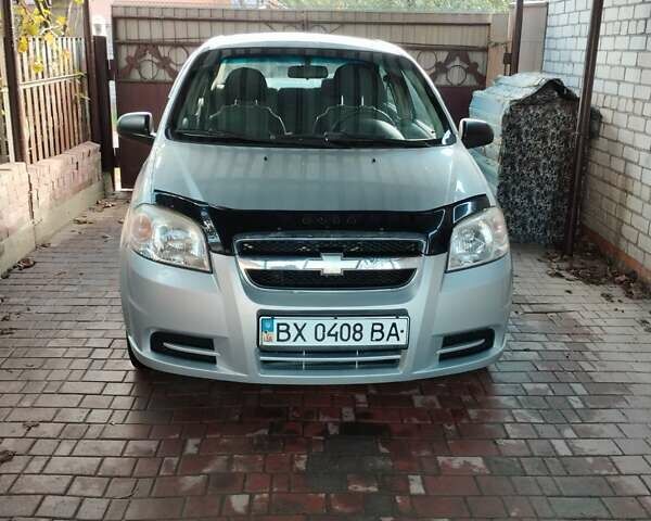 Серый Шевроле Авео, объемом двигателя 1.5 л и пробегом 154 тыс. км за 5800 $, фото 1 на Automoto.ua