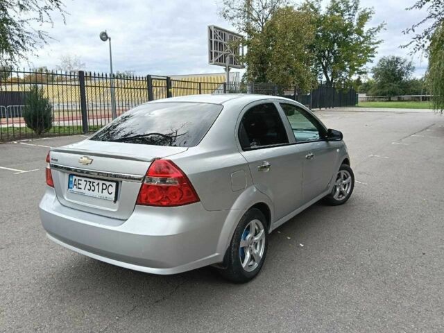 Шевроле Авео 2009 в Кривом Роге на Automoto.ua Серый Шевроле Авео, объемом двигателя 1.2 л и пробегом 133 тыс. км за 4300 $, фото 1 на Automoto.ua