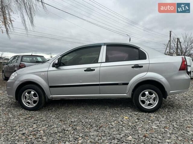 Серый Шевроле Авео, объемом двигателя 1.5 л и пробегом 160 тыс. км за 3700 $, фото 12 на Automoto.ua