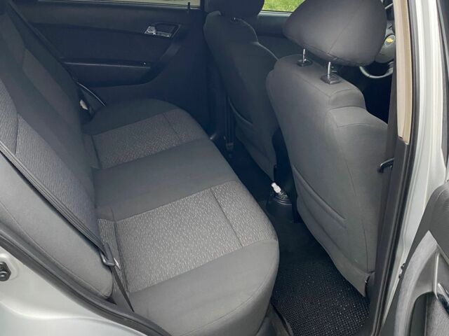 Серый Шевроле Авео, объемом двигателя 1.5 л и пробегом 160 тыс. км за 4950 $, фото 5 на Automoto.ua