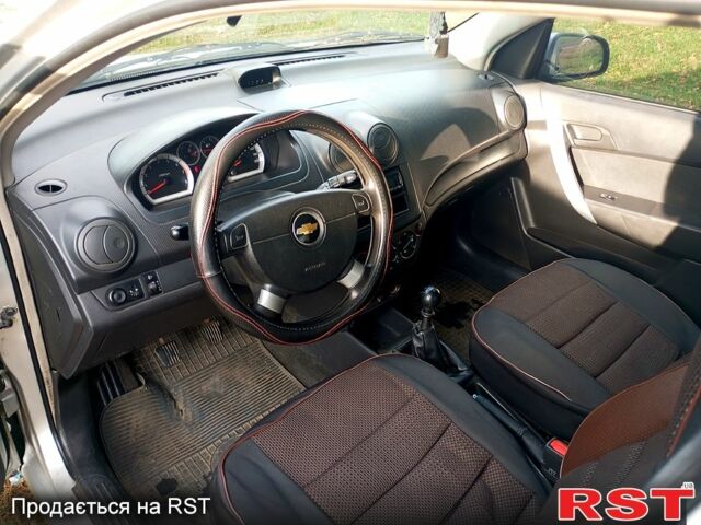 Серый Шевроле Авео, объемом двигателя 1.5 л и пробегом 110 тыс. км за 4000 $, фото 3 на Automoto.ua