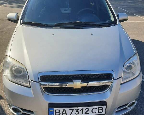 Серый Шевроле Авео, объемом двигателя 1.5 л и пробегом 260 тыс. км за 4600 $, фото 3 на Automoto.ua