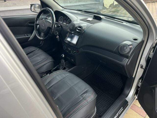Серый Шевроле Авео, объемом двигателя 1.5 л и пробегом 188 тыс. км за 4200 $, фото 13 на Automoto.ua