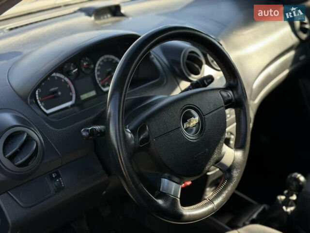 Шевроле Авео 2010 в Ивано-Франковске на Automoto.ua Серый Шевроле Авео, объемом двигателя 1.4 л и пробегом 92 тыс. км за 3990 $, фото 5 на Automoto.ua