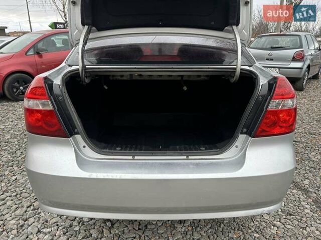 Серый Шевроле Авео, объемом двигателя 1.5 л и пробегом 160 тыс. км за 3700 $, фото 17 на Automoto.ua