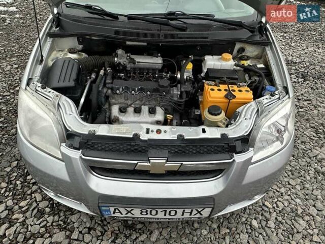 Серый Шевроле Авео, объемом двигателя 1.5 л и пробегом 166 тыс. км за 3900 $, фото 6 на Automoto.ua