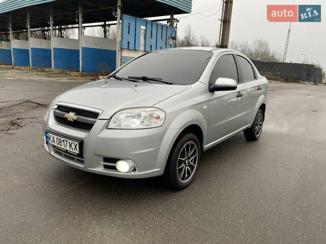 Сірий Шевроле Авео, об'ємом двигуна 1.5 л та пробігом 175 тис. км за 4950 $, фото 1 на Automoto.ua