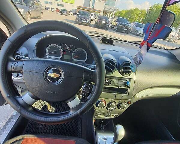 Серый Шевроле Авео, объемом двигателя 1.5 л и пробегом 260 тыс. км за 4600 $, фото 13 на Automoto.ua
