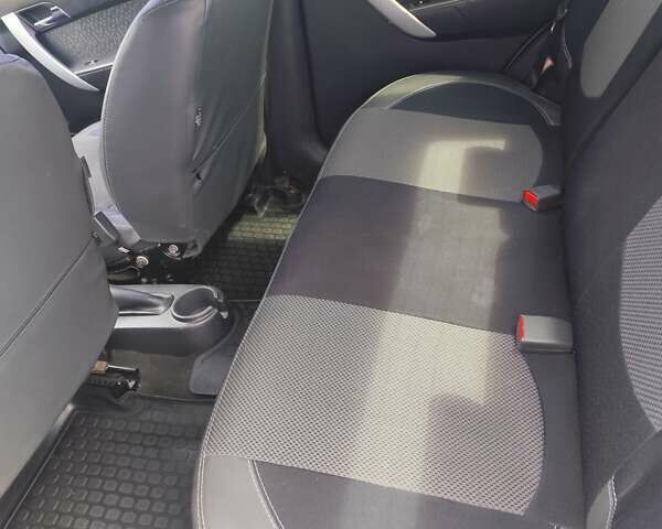 Серый Шевроле Авео, объемом двигателя 1.5 л и пробегом 253 тыс. км за 4800 $, фото 10 на Automoto.ua