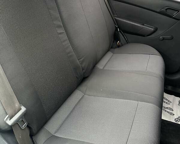 Серый Шевроле Авео, объемом двигателя 1.5 л и пробегом 160 тыс. км за 3700 $, фото 8 на Automoto.ua