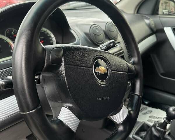 Серый Шевроле Авео, объемом двигателя 1.5 л и пробегом 160 тыс. км за 3700 $, фото 14 на Automoto.ua