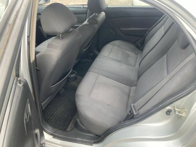 Шевроле Авео 2010 в Черкассах на Automoto.ua Серый Шевроле Авео, объемом двигателя 1.5 л и пробегом 300 тыс. км за 2500 $, фото 4 на Automoto.ua