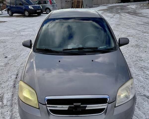 Серый Шевроле Авео, объемом двигателя 1.5 л и пробегом 300 тыс. км за 4100 $, фото 6 на Automoto.ua