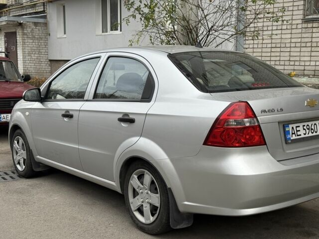 Серый Шевроле Авео, объемом двигателя 1.5 л и пробегом 84 тыс. км за 5000 $, фото 1 на Automoto.ua