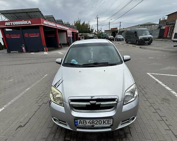 Серый Шевроле Авео, объемом двигателя 1.5 л и пробегом 139 тыс. км за 3700 $, фото 7 на Automoto.ua