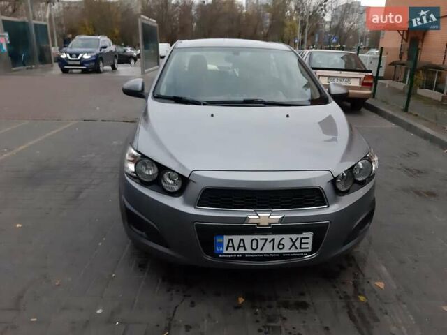 Сірий Шевроле Авео, об'ємом двигуна 1.4 л та пробігом 147 тис. км за 6400 $, фото 24 на Automoto.ua