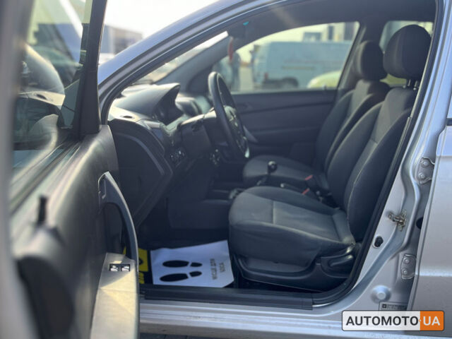 Серый Шевроле Авео, объемом двигателя 1.5 л и пробегом 295 тыс. км за 4600 $, фото 8 на Automoto.ua
