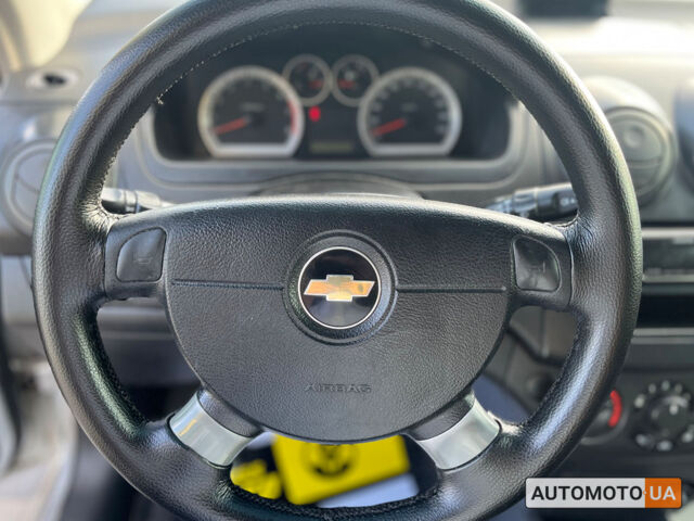 Серый Шевроле Авео, объемом двигателя 1.5 л и пробегом 295 тыс. км за 4600 $, фото 13 на Automoto.ua