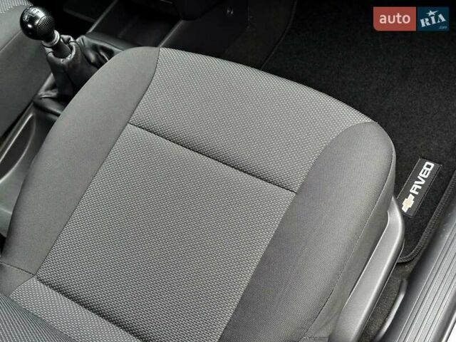 Серый Шевроле Авео, объемом двигателя 1.5 л и пробегом 63 тыс. км за 6700 $, фото 57 на Automoto.ua