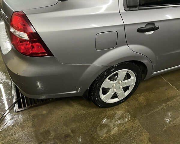 Сірий Шевроле Авео, об'ємом двигуна 1.5 л та пробігом 183 тис. км за 4000 $, фото 11 на Automoto.ua