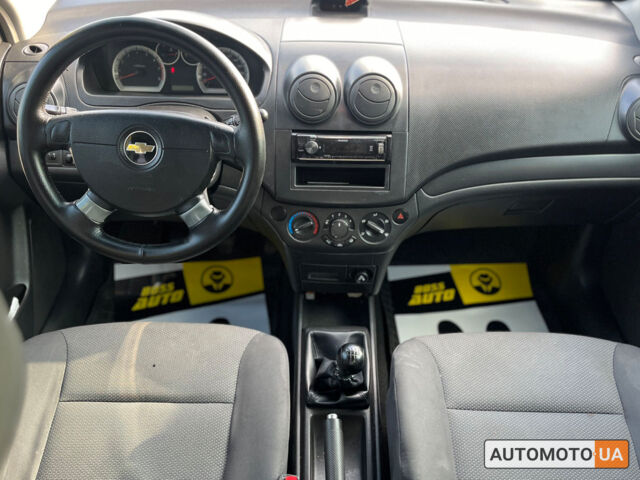 Серый Шевроле Авео, объемом двигателя 1.5 л и пробегом 295 тыс. км за 4600 $, фото 18 на Automoto.ua