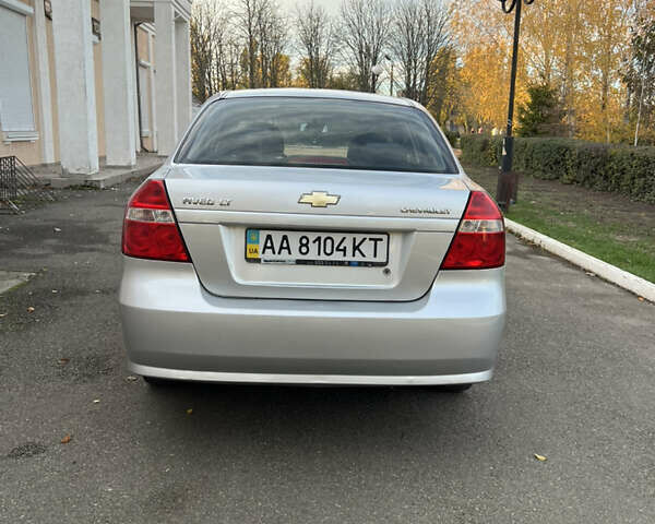 Серый Шевроле Авео, объемом двигателя 0 л и пробегом 140 тыс. км за 5450 $, фото 11 на Automoto.ua