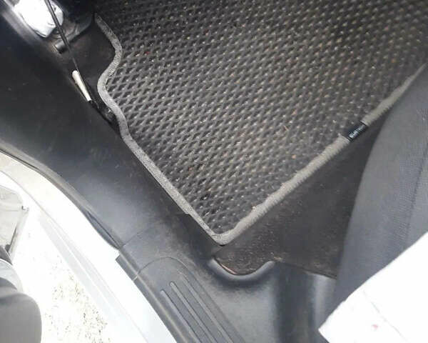 Серый Шевроле Авео, объемом двигателя 1.51 л и пробегом 137 тыс. км за 5000 $, фото 1 на Automoto.ua