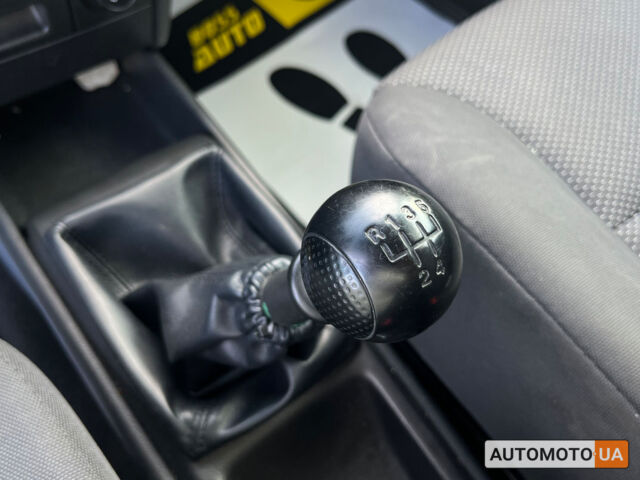 Серый Шевроле Авео, объемом двигателя 1.5 л и пробегом 295 тыс. км за 4600 $, фото 17 на Automoto.ua