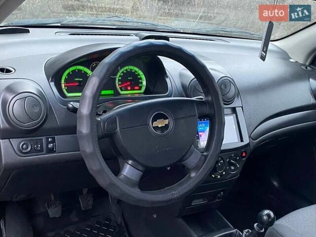 Серый Шевроле Авео, объемом двигателя 1.5 л и пробегом 124 тыс. км за 4800 $, фото 19 на Automoto.ua