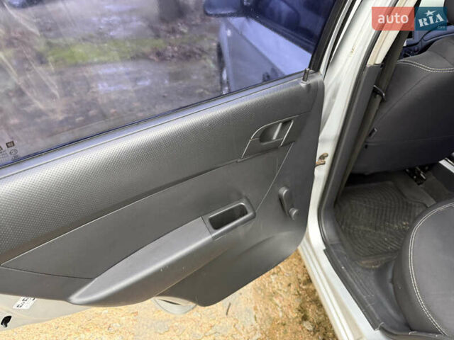 Серый Шевроле Авео, объемом двигателя 1.5 л и пробегом 190 тыс. км за 4600 $, фото 12 на Automoto.ua