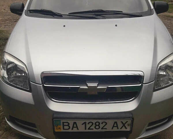 Серый Шевроле Авео, объемом двигателя 1.51 л и пробегом 137 тыс. км за 5000 $, фото 2 на Automoto.ua