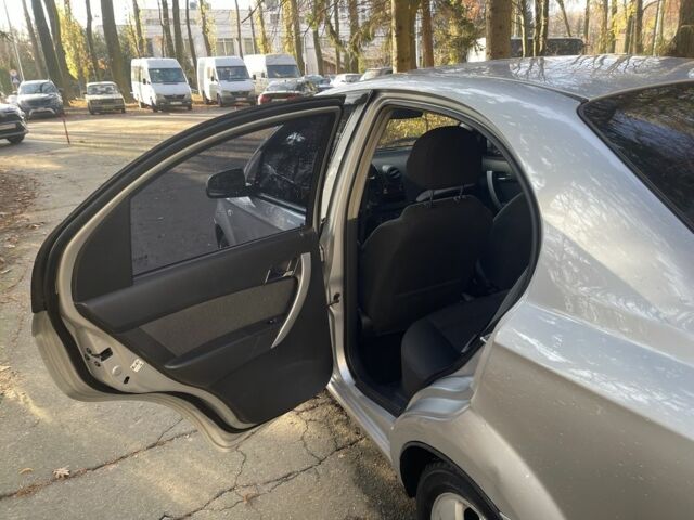 Серый Шевроле Авео, объемом двигателя 1.5 л и пробегом 74 тыс. км за 5199 $, фото 9 на Automoto.ua