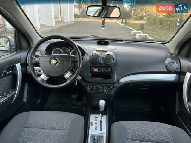 Серый Шевроле Авео, объемом двигателя 0 л и пробегом 140 тыс. км за 5450 $, фото 14 на Automoto.ua
