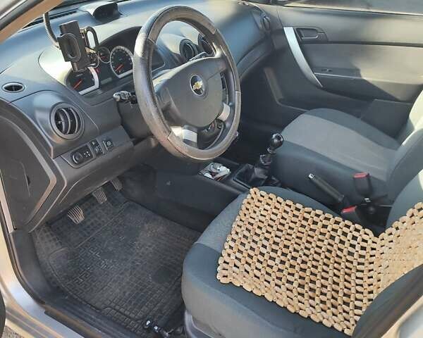 Серый Шевроле Авео, объемом двигателя 1.5 л и пробегом 121 тыс. км за 5300 $, фото 3 на Automoto.ua