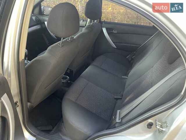 Серый Шевроле Авео, объемом двигателя 1.5 л и пробегом 74 тыс. км за 5199 $, фото 12 на Automoto.ua