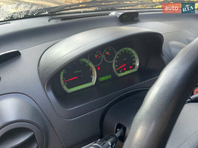 Серый Шевроле Авео, объемом двигателя 1.5 л и пробегом 74 тыс. км за 5199 $, фото 15 на Automoto.ua