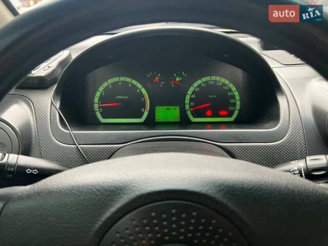 Серый Шевроле Авео, объемом двигателя 1.5 л и пробегом 292 тыс. км за 3450 $, фото 13 на Automoto.ua