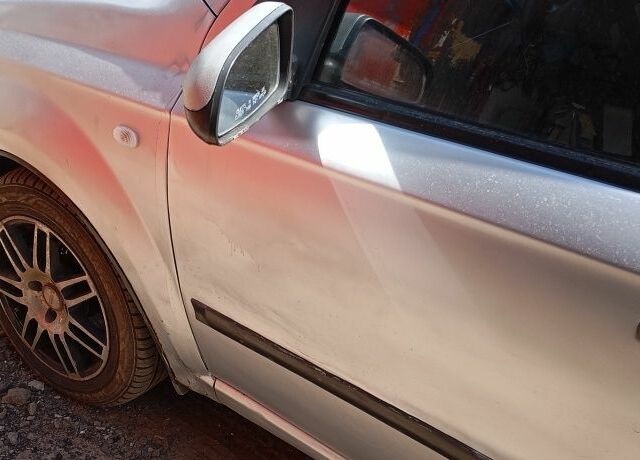 Серый Шевроле Авео, объемом двигателя 1.5 л и пробегом 300 тыс. км за 3000 $, фото 2 на Automoto.ua