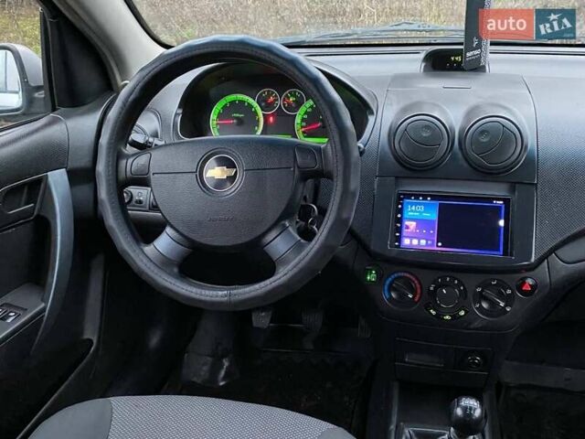 Серый Шевроле Авео, объемом двигателя 1.5 л и пробегом 124 тыс. км за 4800 $, фото 17 на Automoto.ua